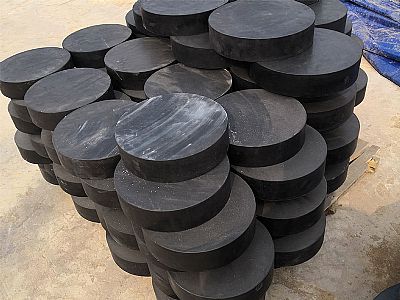 叙永县板式橡胶支座由若干层橡胶片与薄钢板经加压硫化